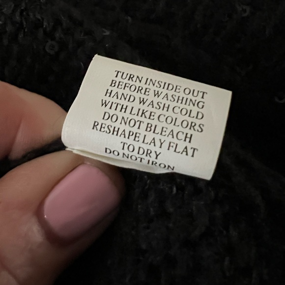 Bolero Style shrug sweater Black with a light smattering of Sparkling sequins - Picture 6 of 9